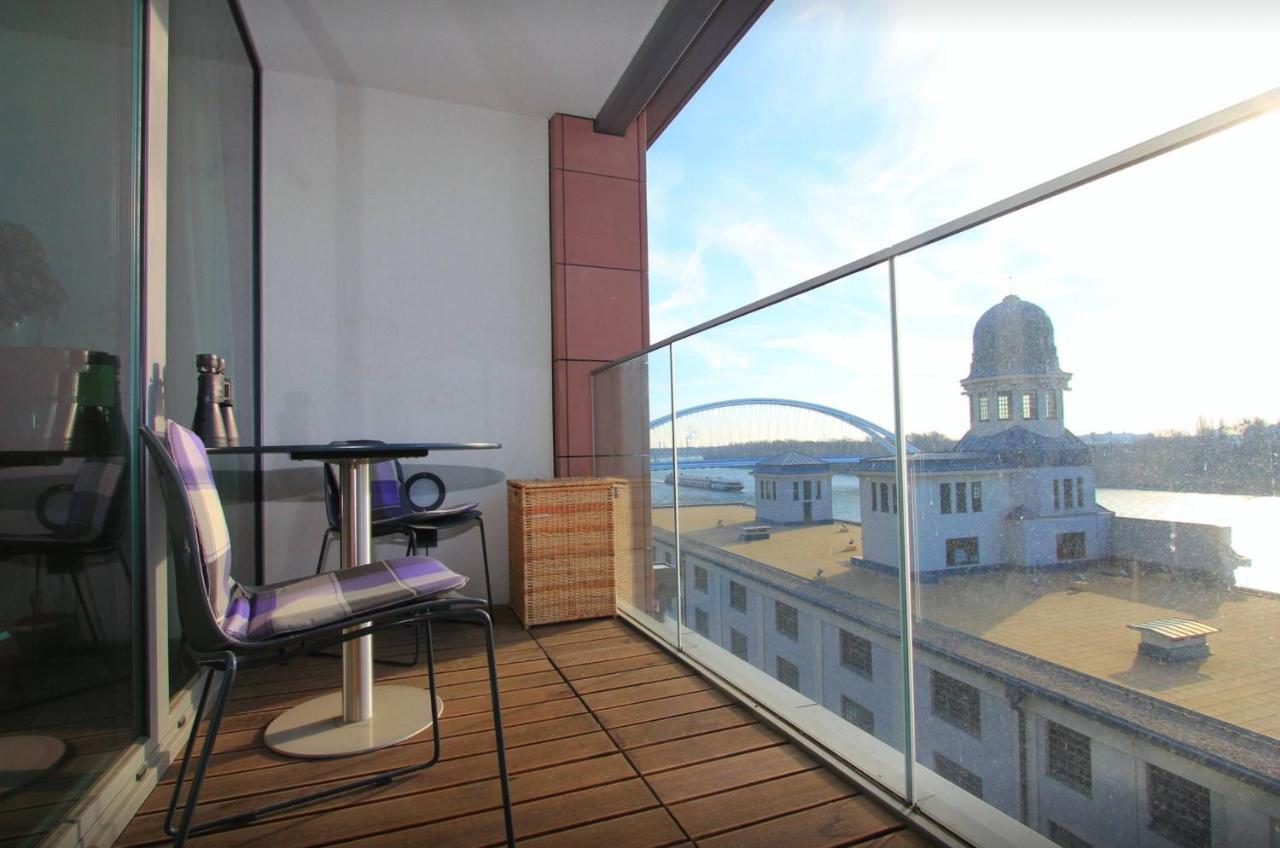 Luxury Space At The Best Address In Bratislava Apartment Exterior photo